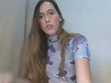 Marisa12 – webcam model profile photo Image 2