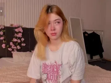 karolinaaa_hot – webcam model profile photo Image 8