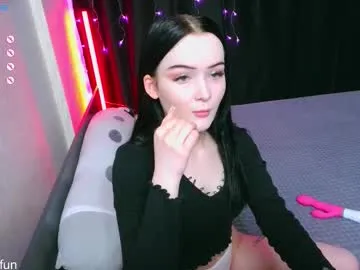 Likachkaa – webcam model profile photo Image 7