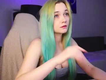 liah_grey8 – webcam model profile photo Image 16