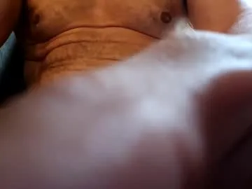 ANGELonDUTY – webcam model profile photo Image 6