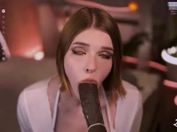 shiny-lily – webcam model profile photo Image 18