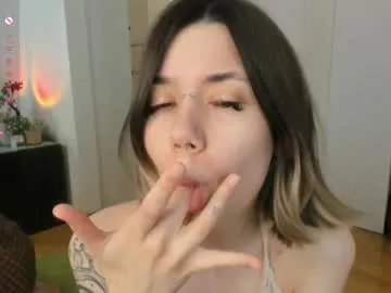 valerysquirt_19 – webcam model profile photo Image 12