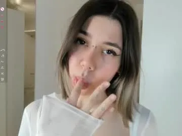 valerysquirt_19 – webcam model profile photo Image 16