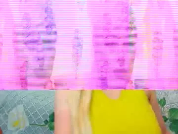 diffgirls1-1 – webcam model profile photo Image 6