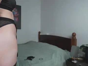 WhoreRobot – webcam model profile photo Image 10