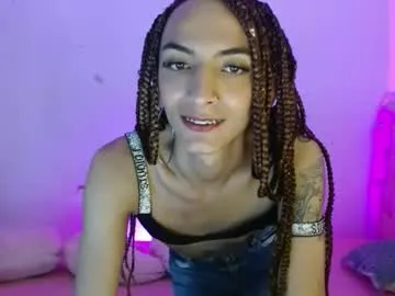 mila_dash – webcam model profile photo Image 14