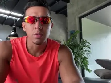 fenixmfx – webcam model profile photo Image 10