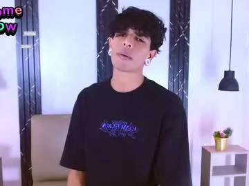 brattymuse – webcam model profile photo Image 11