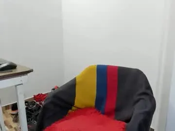 your_dolls – webcam model profile photo Image 17