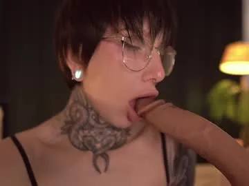 twofiresouls – webcam model profile photo Image 16