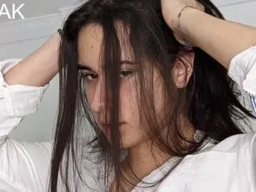 bunnydollstella – webcam model profile photo Image 7