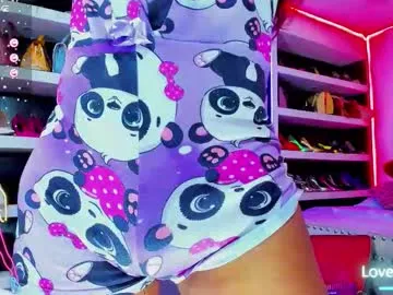 Likachkaa – webcam model profile photo Image 11