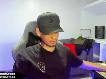 jskchwkdbcn – webcam model profile photo Image 8