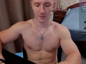 Vik1One1 – webcam model profile photo Image 13