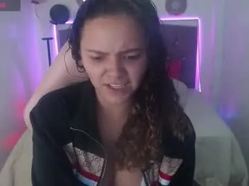 taylorharp – webcam model profile photo Image 2