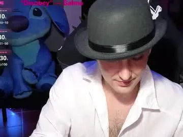 xlunami – webcam model profile photo Image 11