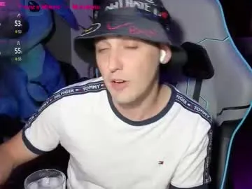 xlunami – webcam model profile photo Image 15