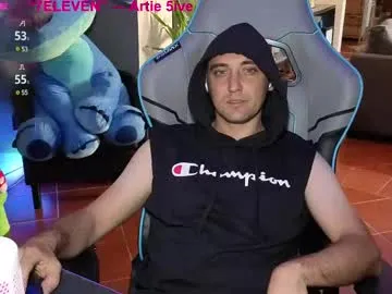 xlunami – webcam model profile photo Image 4