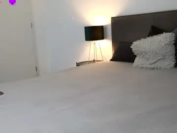 -Lana-Chester- – webcam model profile photo Image 17