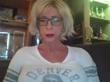 gaia_333 – webcam model profile photo Image 7