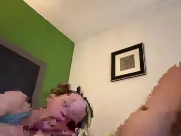 Ellidi – webcam model profile photo Image 6