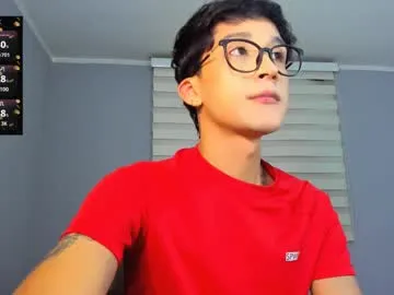 -The-sweet-couple- – webcam model profile photo Image 10