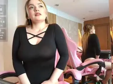 christiekroes – webcam model profile photo Image 12