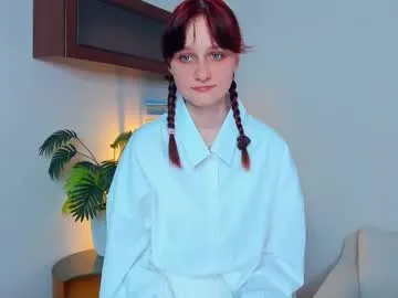 cherryblow_ – webcam model profile photo Image 9