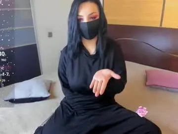 MaddieBryggs – webcam model profile photo Image 14