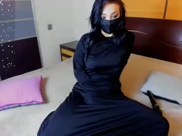 MaddieBryggs – webcam model profile photo Image 7