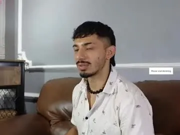 _zoe_boobs_ – webcam model profile photo Image 2