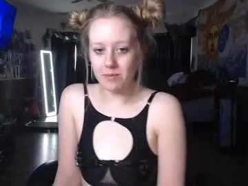 vixenfyre – webcam model profile photo Image 4