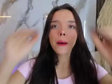 wellicaren – webcam model profile photo Image 18