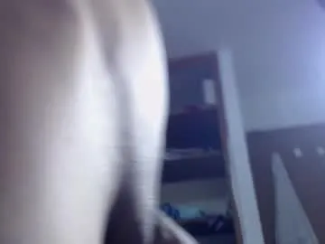 Love-baby – webcam model profile photo Image 3