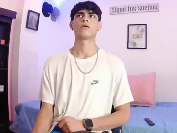 Mediumsomnambula – webcam model profile photo Image 8