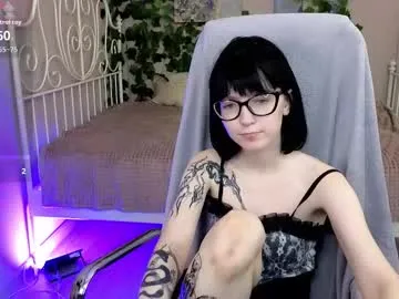 kimilee22 – webcam model profile photo Image 13