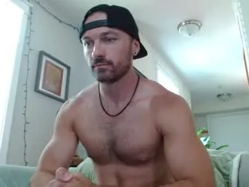 creaturencritter – webcam model profile photo Image 10
