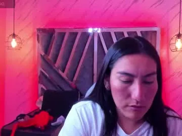 glossybabe_ – webcam model profile photo Image 14