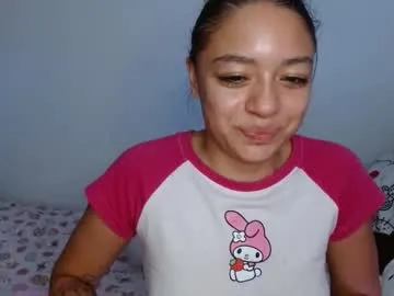 wet_pussy200 – webcam model profile photo Image 13
