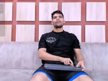 heteros_men Image 12