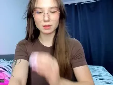 ELENA-XXX free chat on liveonude Image 17