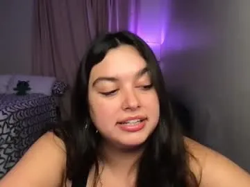 Naughty-Mailey – webcam model profile photo Image 5