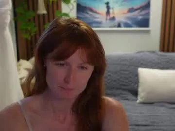 ftmblueyes – webcam model profile photo Image 5