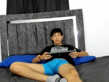 horny_latinsboys Image 2