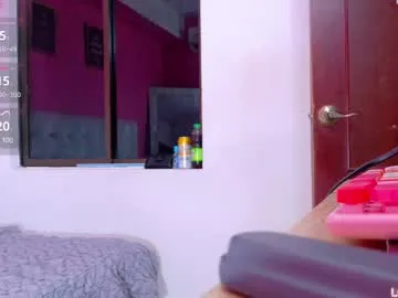 hornyhousekeeper_ Image 3