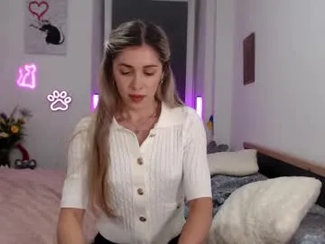 shiny-lily – webcam model profile photo Image 9