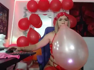 xlunami – webcam model profile photo Image 6