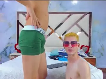 krissone – webcam model profile photo Image 4