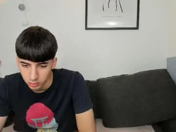 to4ka-gi – webcam model profile photo Image 3